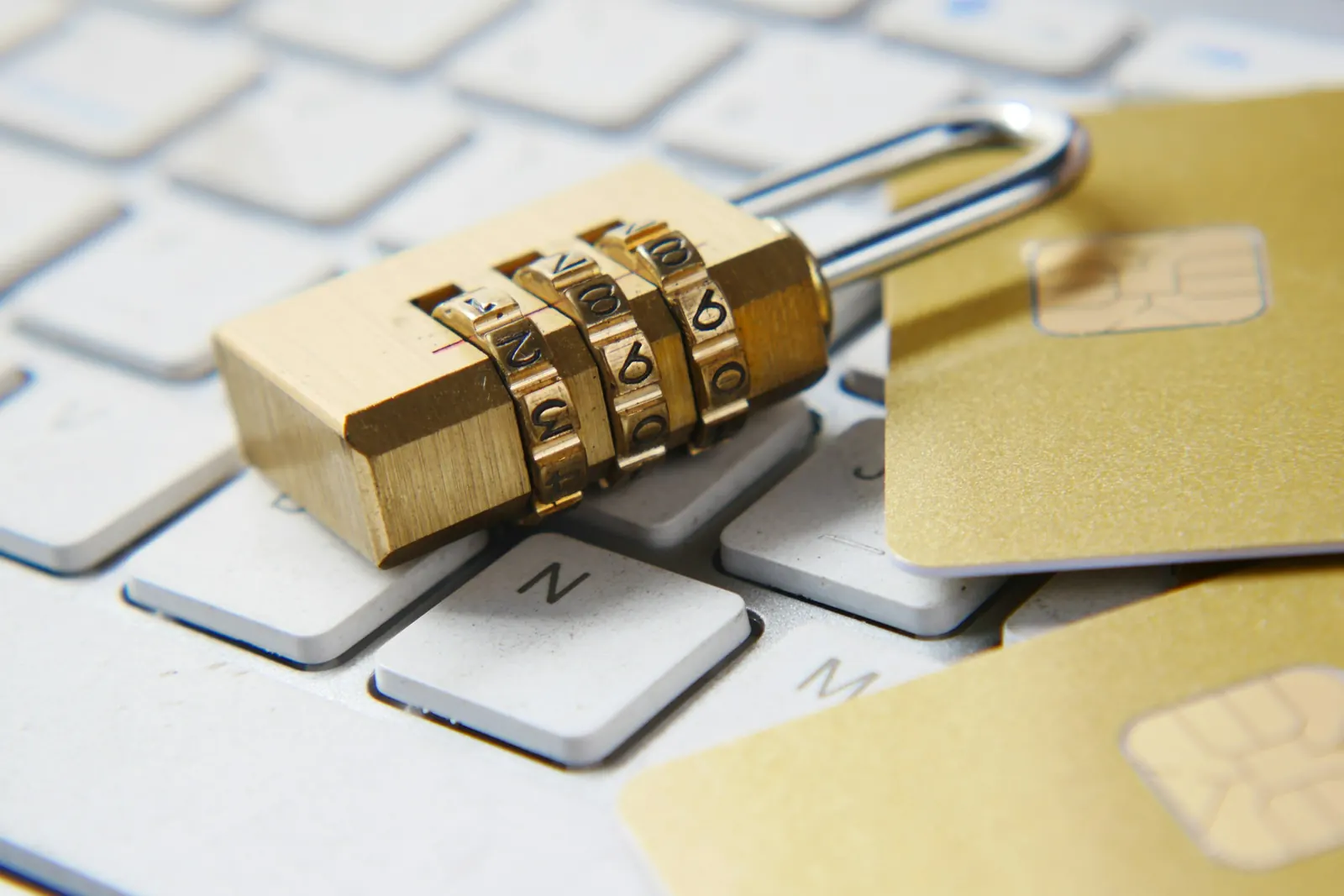 Sécurité informatique : cadenas numérique